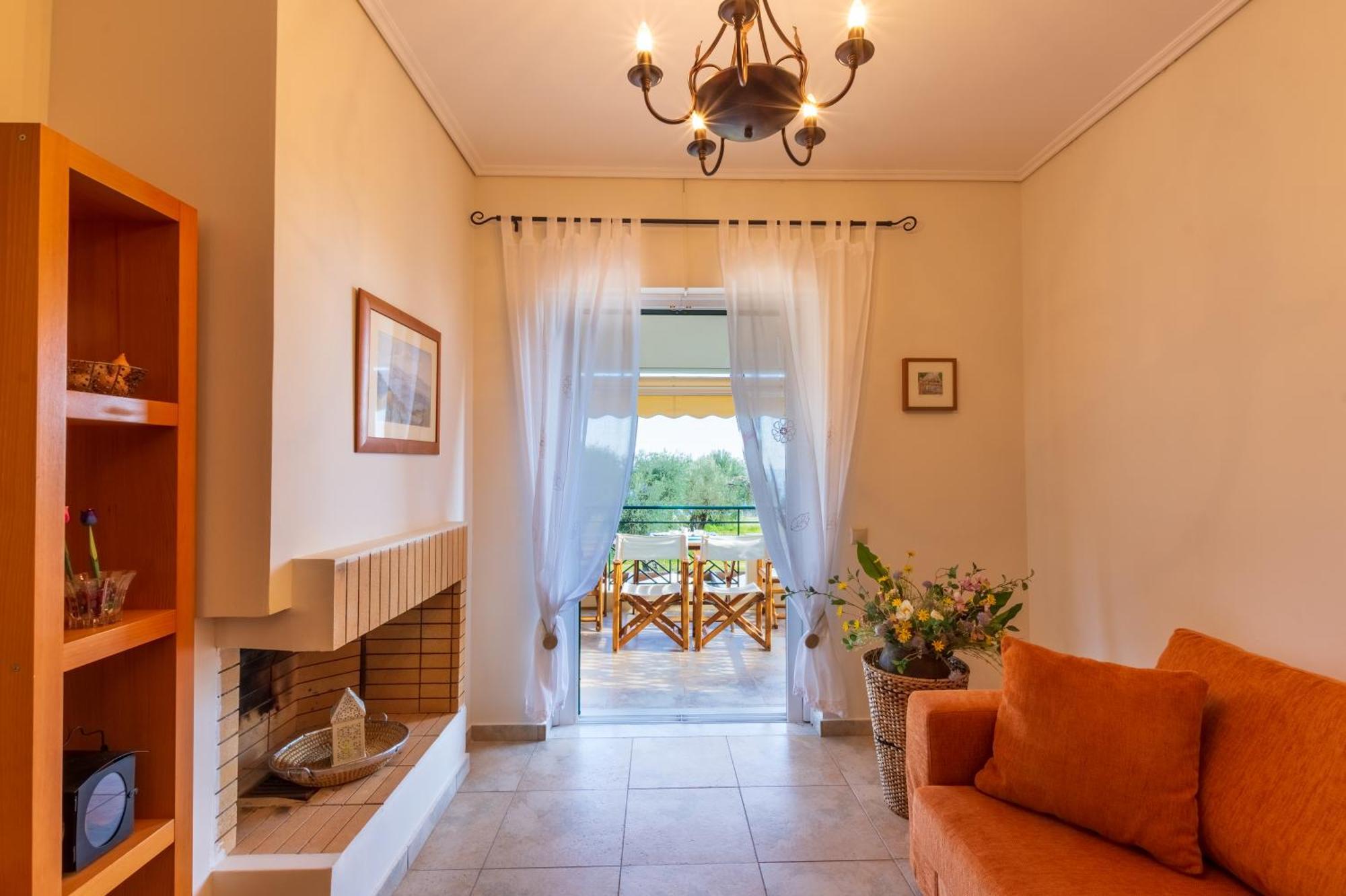 Barbati Seafront Luxury Suites Extérieur photo